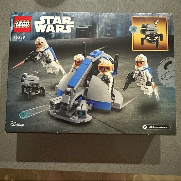 Retired LEGO Star Wars 332nd Ahsoka’s Clone Trooper - 75359 | New in Box - Picture 4 of 7